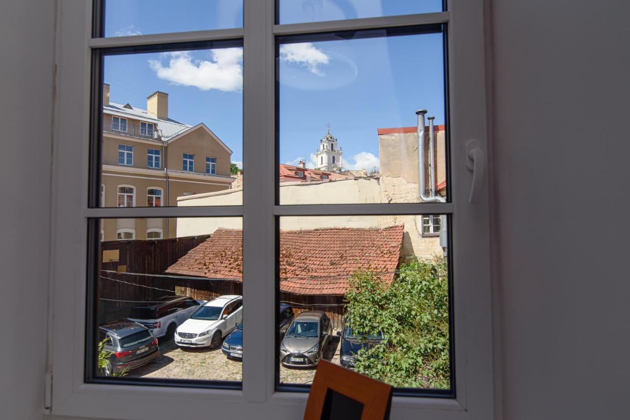 Welcoming Studio In Historic Vilnius With Free Parking By Urban Rent Apartamento Exterior foto